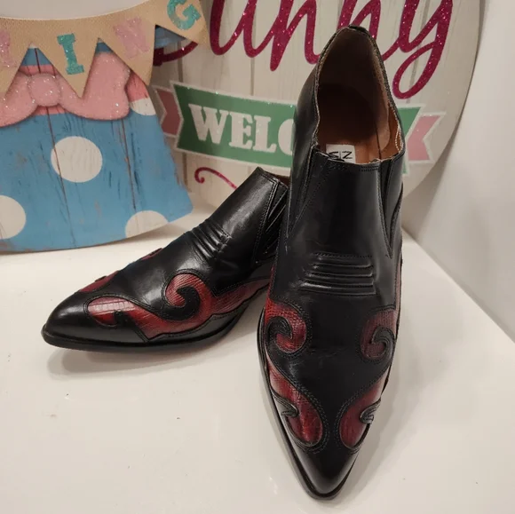 Vintage EUC 80'S NINE WEST Aviva Leather Cowgirl Slip On Ankle Booties, 🖤, 7.5 - Picture 4 of 16